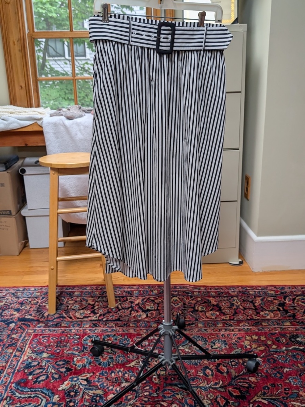 Elie Tahari brand new silk skirt with silk lining